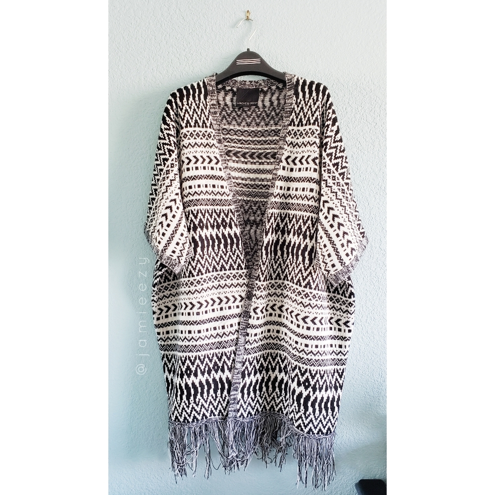 Harlowe & Graham | Fringe Trim Open Front Cardigan - Picture 1 of 9